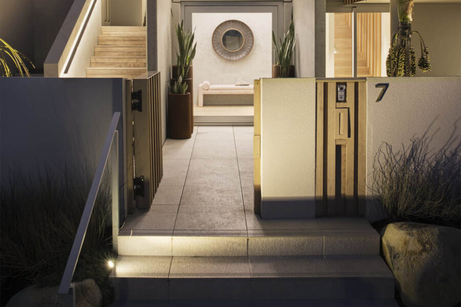 Richie Rail on exterior handrails