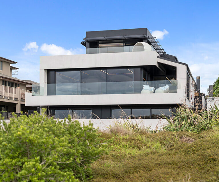 CUSTOM CONTROL FOR A PRESTIGE HOME